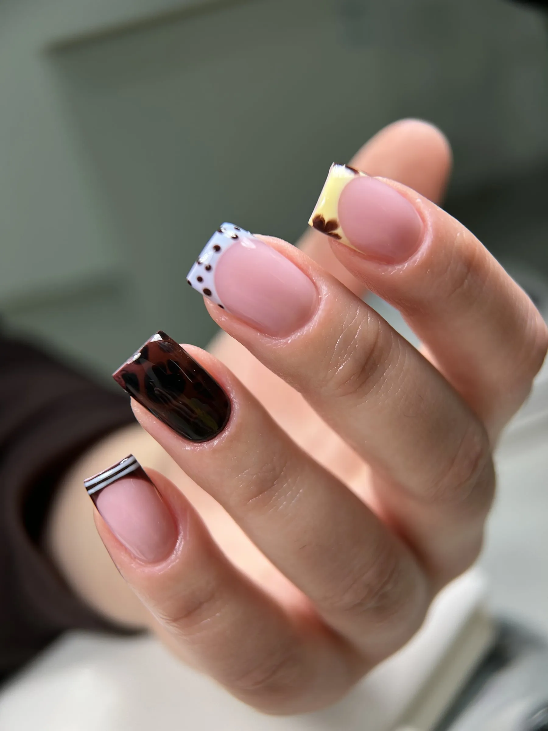 MIRA nails portfolio 4